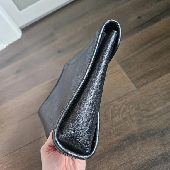 Nina Ricci Leather Envelope Clutch - Picture 10 of 12